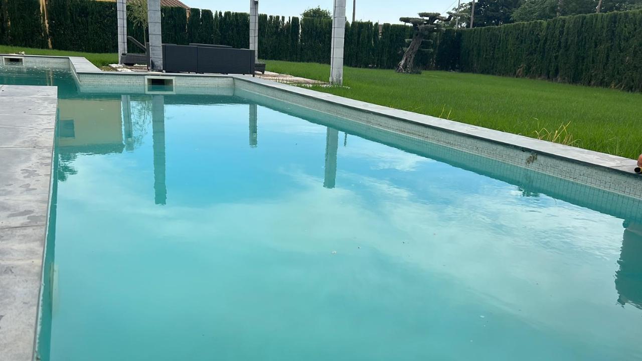 Вилла Luxury House Del Delta Дельтебре Экстерьер фото